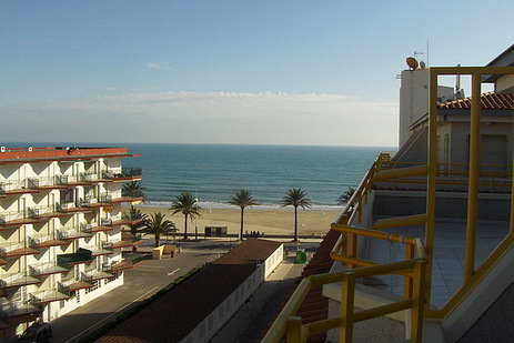 Vistas a la playa desde la terraza, Ático Esmeralda, Peñiscola